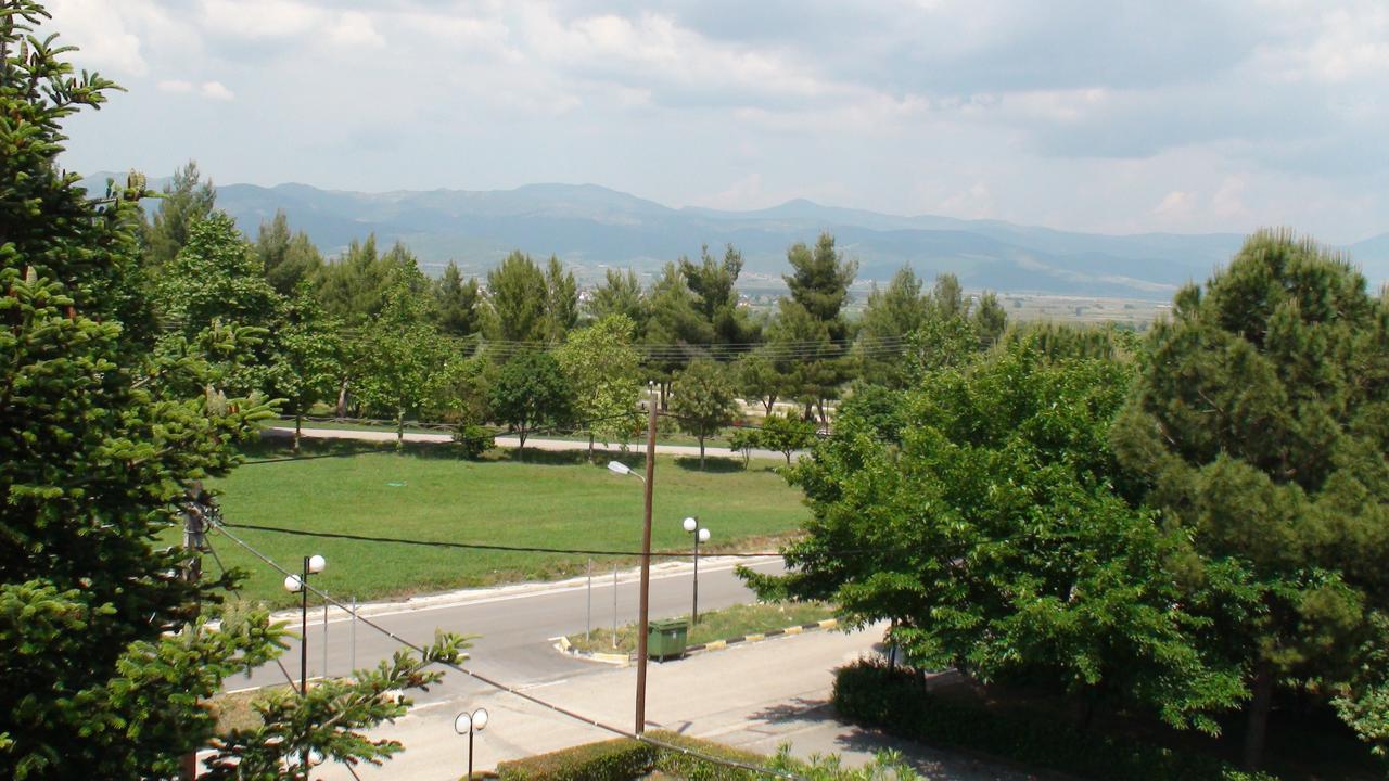 Astron Hotel Лутра Ипатис Екстериор снимка