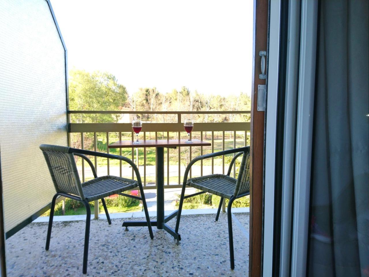 Astron Hotel Лутра Ипатис Екстериор снимка