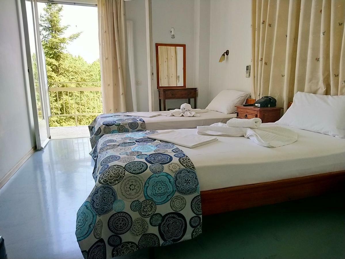 Astron Hotel Лутра Ипатис Екстериор снимка